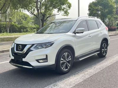 Nissan X-Trail, 2021 г., белый, 40 000 км Nissan X-Trail, 2021 г., белый, 60 000 км
