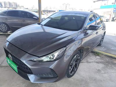 MG 5, 2023 г., белый, 78 900 км MG 5, 2023 г., серебристый / серый, 76 800 км
