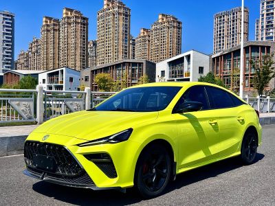 MG MG5 Scorpio, 2022 г., белый, 63 000 км MG MG5天蝎座, 2022 г., зелёный, 20 000 км