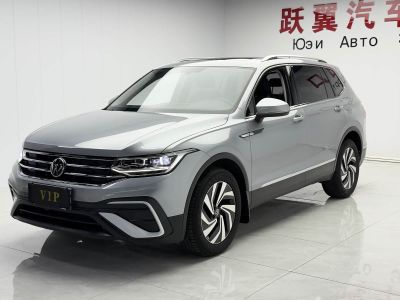 Volkswagen Tiguan L, 2023 г., белый, 78 700 км Volkswagen Tiguan L 2023 280TSI автомат одна ведущая ось ограниченная серия «Чаочуан»