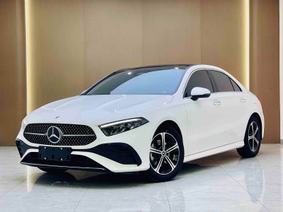 Mercedes-Benz A-Class, 2024 г., белый, 26 000 км Mercedes-Benz A级 2024 A 200 L комплектация «Стиль»