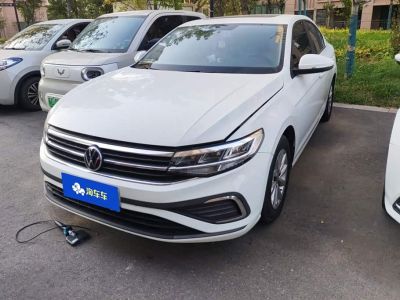 Volkswagen Bora, 2022 г., белый, 38 000 км Volkswagen Bora 2023 1.5L автомат Чансин ограниченная серия