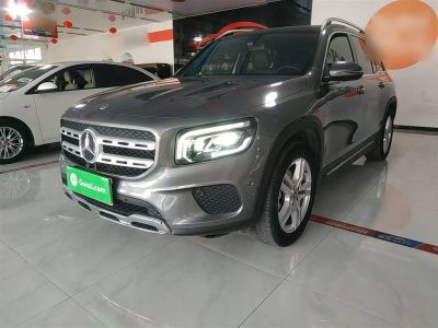 Mercedes-Benz GLB, 2021 г., серебристый / серый, 38 000 км Mercedes-Benz 奔驰GLB, 2021 г., серебристый / серый, 71 700 км