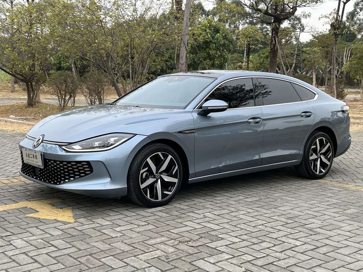 Volkswagen Lamando, 2022 г., синий, 39 000 км Volkswagen Lamando 2022 Lamando L 280TSI DSG комплектация «Кула»