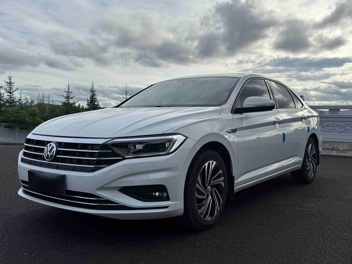 Volkswagen Sagitar, 2022 г., белый, 32 000 км Volkswagen Sagitar 2022 280TSI DSG комплектация «Чаоюэ»