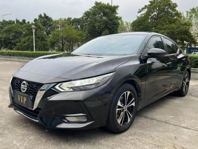 Nissan Sylphy, 2022 г., серебристый / серый, 66 300 км Nissan Sylphy, 2022 г., чёрный, 60 000 км