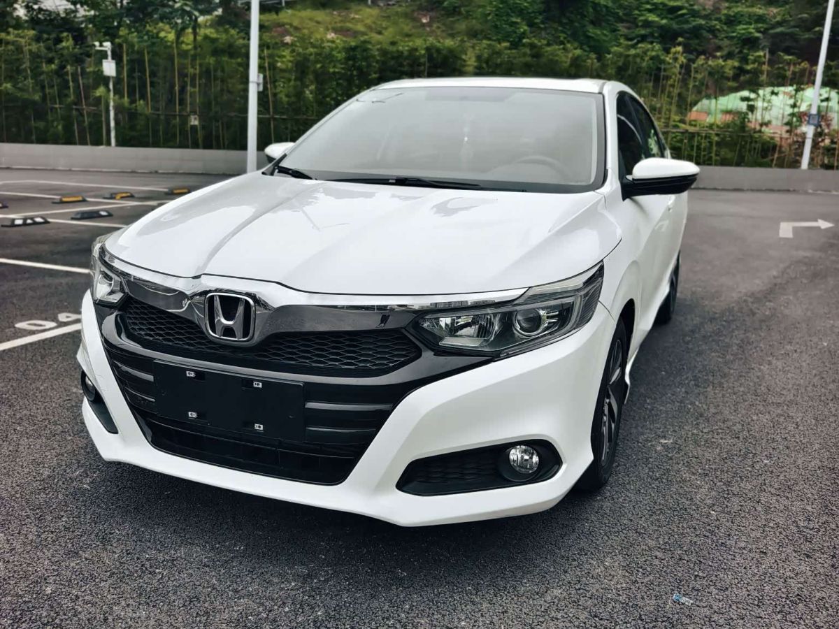 Honda 凌派, 2021 г., белый, 25 500 км Honda 凌派, 2021 г., белый, 25 500 км