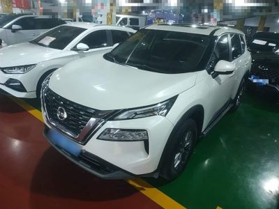 Nissan X-Trail, 2022 г., белый, 54 500 км Nissan X-Trail, 2022 г., белый, 7 500 км