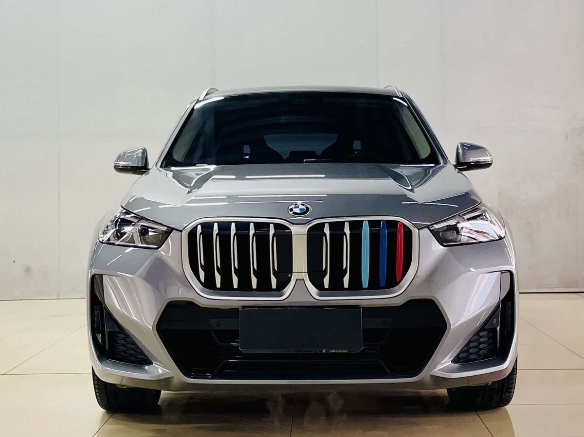 BMW X1, 2024 г., серебристый / серый, 55 000 км BMW X1 2023 xDrive25Li пакет M Sport