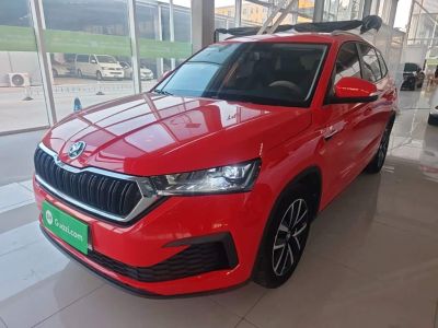 Skoda Kamiq, 2021 г., белый, 32 800 км Skoda 柯米克, 2021 г., красный / фиолетовый, 59 300 км