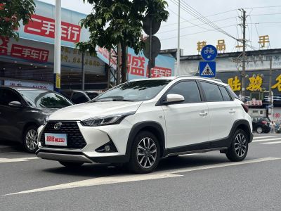 Toyota Yaris L (Чжисюань), 2022 г., красный / фиолетовый, 29 200 км Toyota Yaris L (Чжисюань), 2023 г., белый, 42 000 км