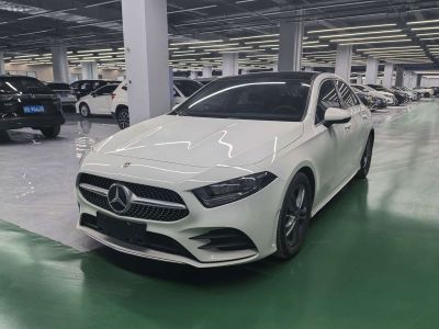 Mercedes-Benz A-Class, 2022 г., белый, 30 000 км Mercedes-Benz A-Class, 2022 г., белый, 43 000 км