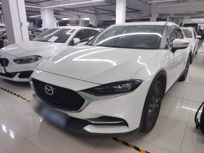 Mazda 3 Axela, 2025 г., белый, 15 600 км Mazda CX-4, 2021 г., белый, 63 700 км