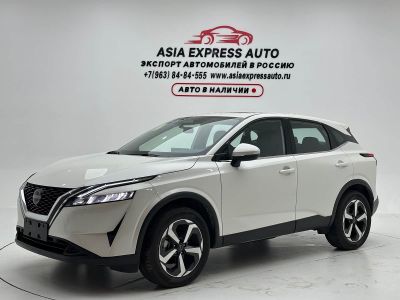 Nissan Qashqai, 2022 г., шампань / коричневый, 34 200 км Nissan 逍客, 2023 г., белый, 100 км