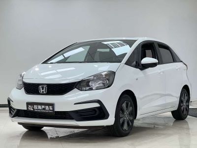 Honda Fit, 2022 г., белый, 49 000 км Honda 飞度, 2023 г., белый, 24 200 км