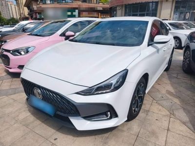 MG 5, 2023 г., белый, 78 900 км MG 5, 2024 г., белый, 13 300 км