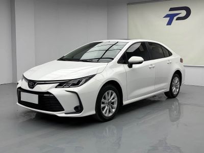 Toyota Corolla, 2021 г., белый, 19 000 км Toyota Corolla, 2023 г., белый, 19 000 км