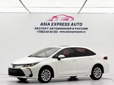 Toyota Corolla, 2022 г., белый, 25 000 км Toyota Corolla, 2022 г., белый, 32 400 км