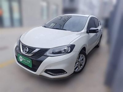 Nissan TIIDA, 2023 г., зелёный, 22 000 км Nissan 骐达TIIDA, 2024 г., белый, 15 200 км