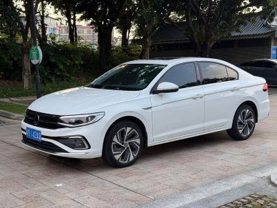 Volkswagen Bora, 2022 г., белый, 38 000 км Volkswagen Bora 2023 280TSI DSG комплектация «Цзуньсин»