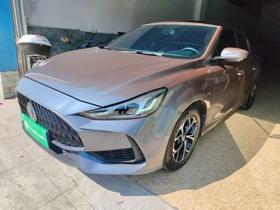 MG 5, 2023 г., белый, 78 900 км MG 5, 2023 г., серебристый / серый, 78 900 км