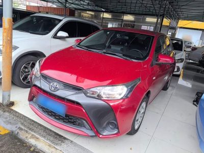 Toyota Vios, 2023 г., белый, 46 600 км Toyota Yaris L (Чжисюань), 2021 г., красный / фиолетовый, 28 800 км