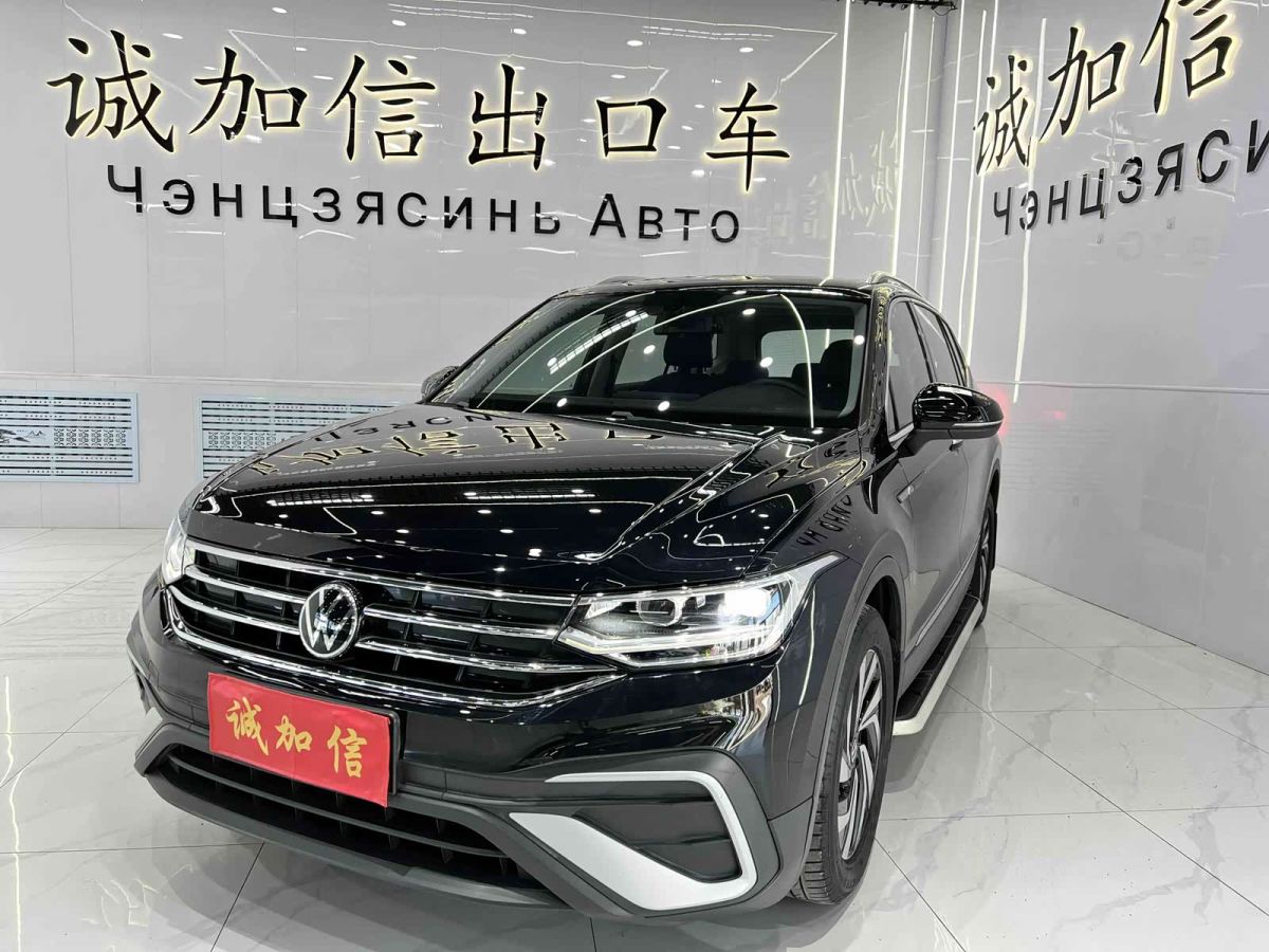 Volkswagen Tiguan L, 2023 г., чёрный, 48 000 км Volkswagen Tiguan L 2023 280TSI автомат одна ведущая ось ограниченная серия «Чаочуан»