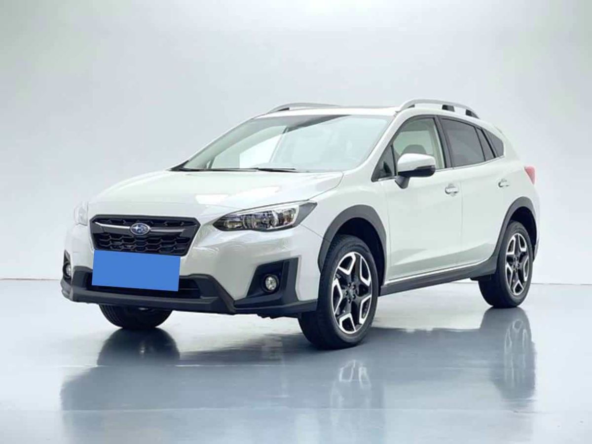 Subaru XV, 2021 г., белый, 40 100 км Subaru XV, 2021 г., белый, 40 100 км