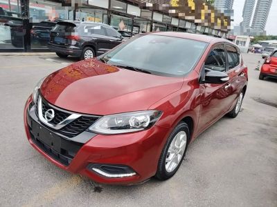 Nissan TIIDA, 2021 г., красный / фиолетовый, 51 000 км Nissan 骐达TIIDA, 2022 г., красный / фиолетовый, 56 400 км