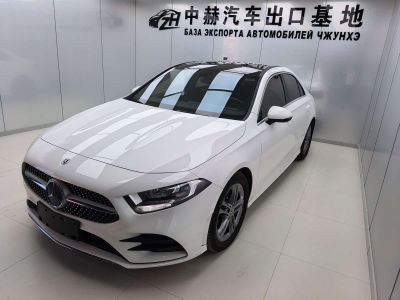 Mercedes-Benz A-Class, 2024 г., белый, 26 000 км Mercedes-Benz A级 2022 A 180 L 运动轿车