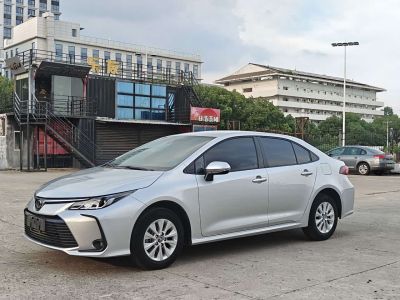 Toyota Corolla, 2023 г., серебристый / серый, 40 000 км Toyota Corolla, 2023 г., серебристый / серый, 49 000 км