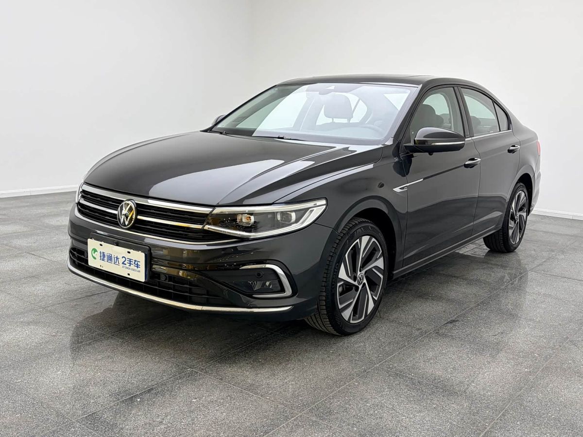 Volkswagen Bora, 2024 г., чёрный, 2 800 км Volkswagen Bora 2023 300TSI DSG комплектация «Цзуньсин»