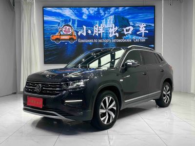 Volkswagen Tayron, 2022 г., чёрный, 52 300 км Volkswagen Tayron 2022 280TSI одна ведущая ось комплектация «Люкс Чжилянь»