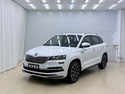 Skoda Karoq, 2023 г., белый, 34 000 км Skoda 柯珞克, 2024 г., белый, 14 000 км