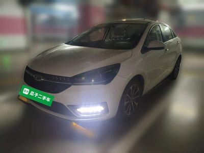 Chery 瑞虎5x, 2023 г., белый, 29 200 км Chery 艾瑞泽5, 2023 г., белый, 3 900 км