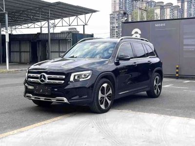 Mercedes-Benz GLB, 2021 г., чёрный, 64 000 км Mercedes-Benz 奔驰GLB, 2021 г., чёрный, 64 000 км