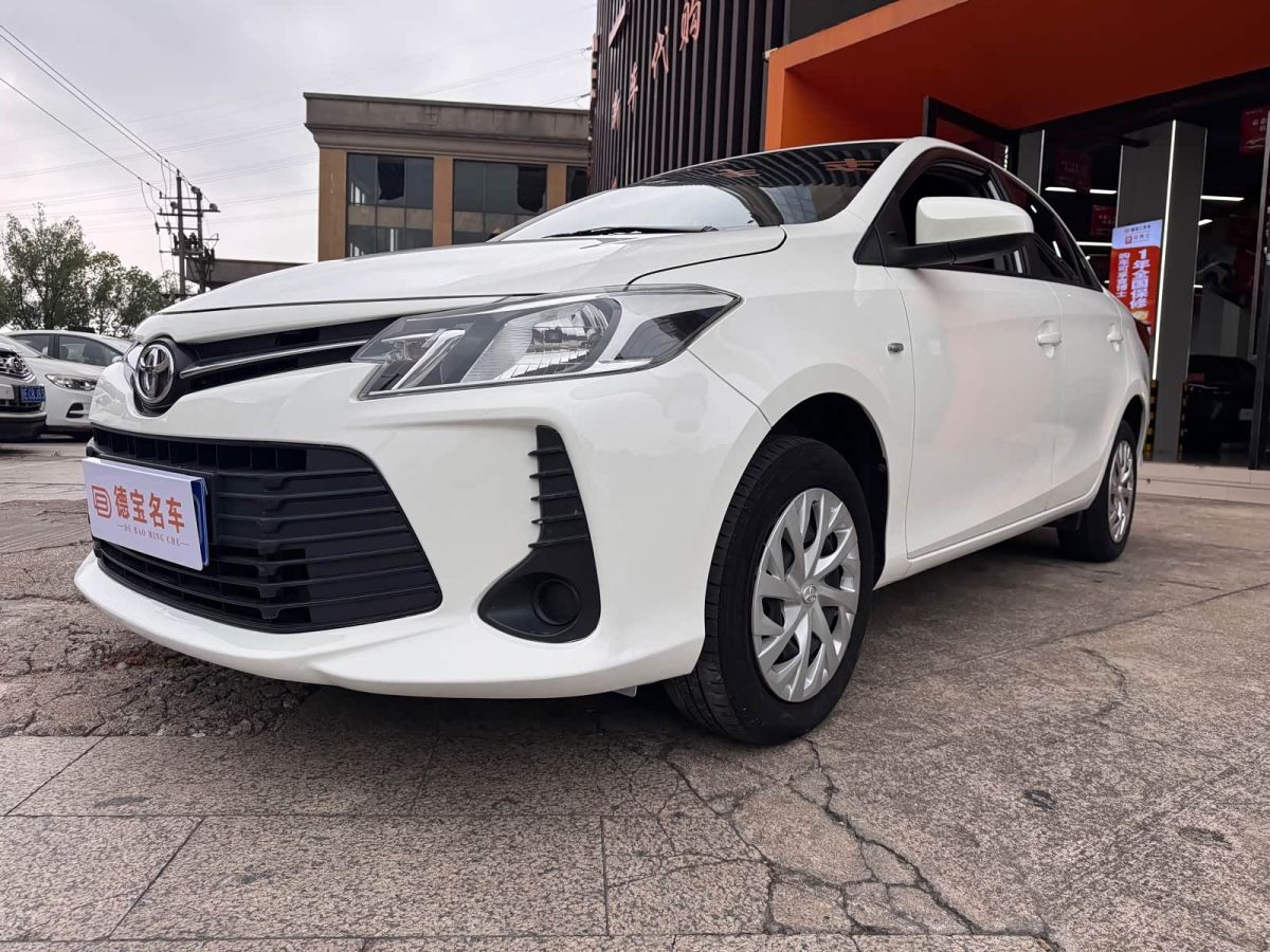Toyota Vios, 2022 г., белый, 32 000 км Toyota Vios, 2022 г., белый, 32 000 км