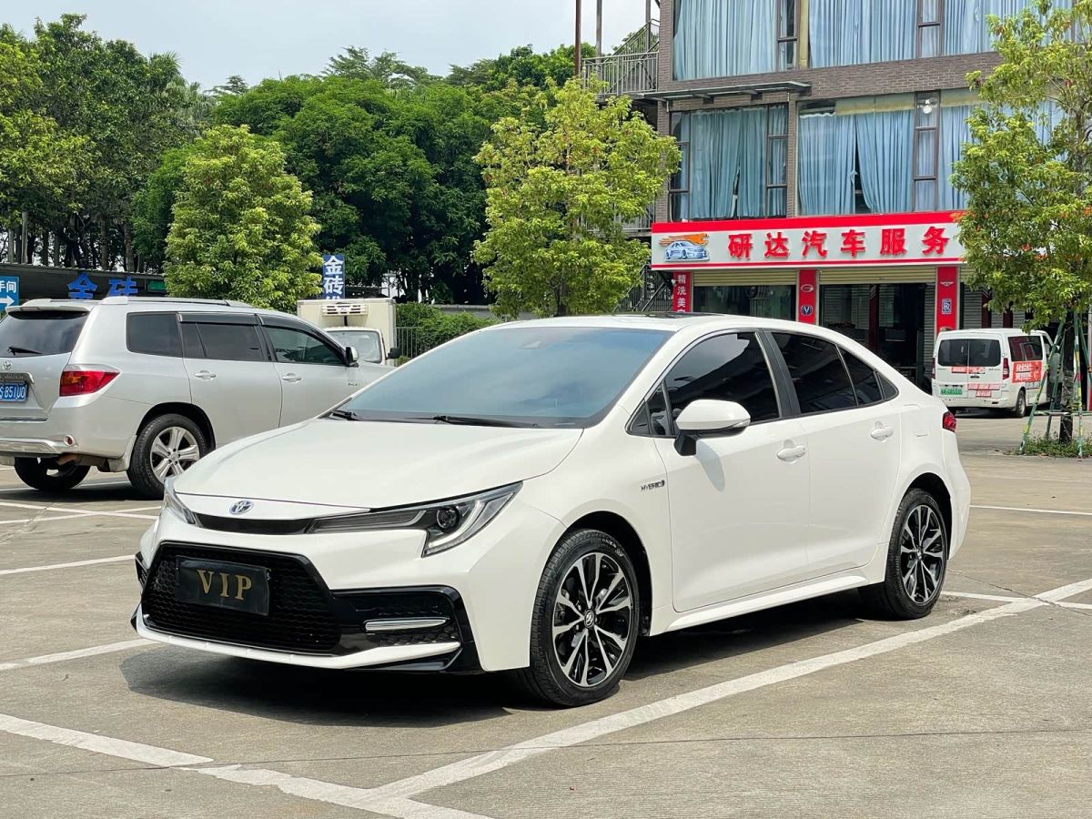 Toyota Levin, 2023 г., белый, 27 000 км Toyota Levin, 2023 г., белый, 27 000 км