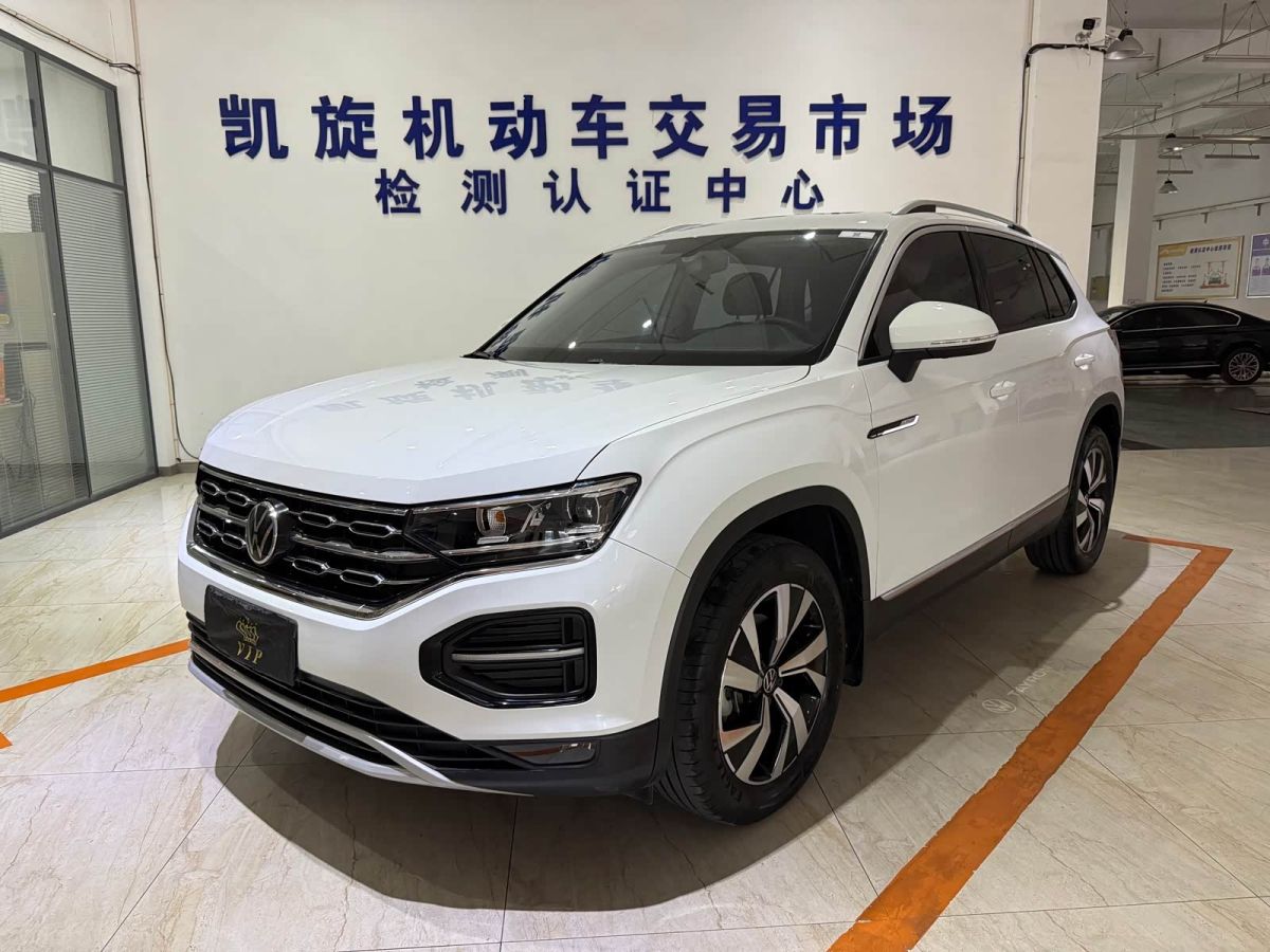 Volkswagen Bora, 2022 г., белый, 25 000 км Volkswagen Bora 2021 1.5L автомат Стиль Чжилянь версия