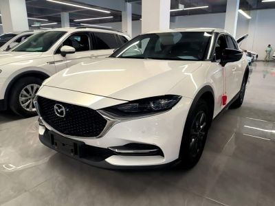 Mazda CX-4, 2021 г., белый, 1 400 км Mazda CX-4, 2021 г., белый, 54 000 км