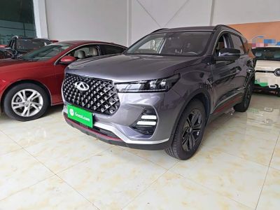 Chery 瑞虎5x, 2021 г., белый, 24 300 км Chery 瑞虎7, 2023 г., серебристый / серый, 19 800 км