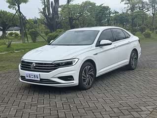 Volkswagen Sagitar, 2022 г., белый, 40 000 км Volkswagen Sagitar 2022 280TSI DSG комплектация «Чаоюэ»