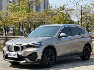BMW X1, 2022 г., шампань / коричневый, 70 000 км BMW X1 2022 sDrive20Li комплектация «Стиль»