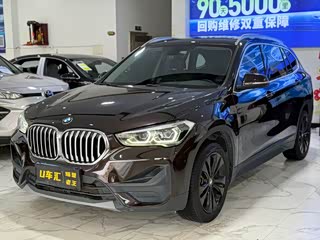 BMW X1, 2021 г., шампань / коричневый, 65 000 км BMW X1 2021 sDrive20Li комплектация «Стиль»