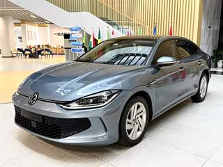 Volkswagen Lamando, 2022 г., синий, 43 000 км Volkswagen Lamando 2022 Lamando L 280TSI DSG комплектация «Сюаньла»