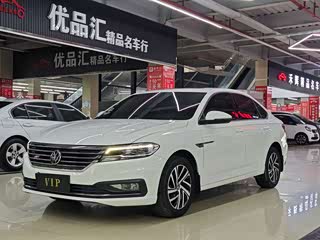 Volkswagen Lavida, 2022 г., белый, 61 000 км Volkswagen Lavida 2022 280TSI DSG Комфорт