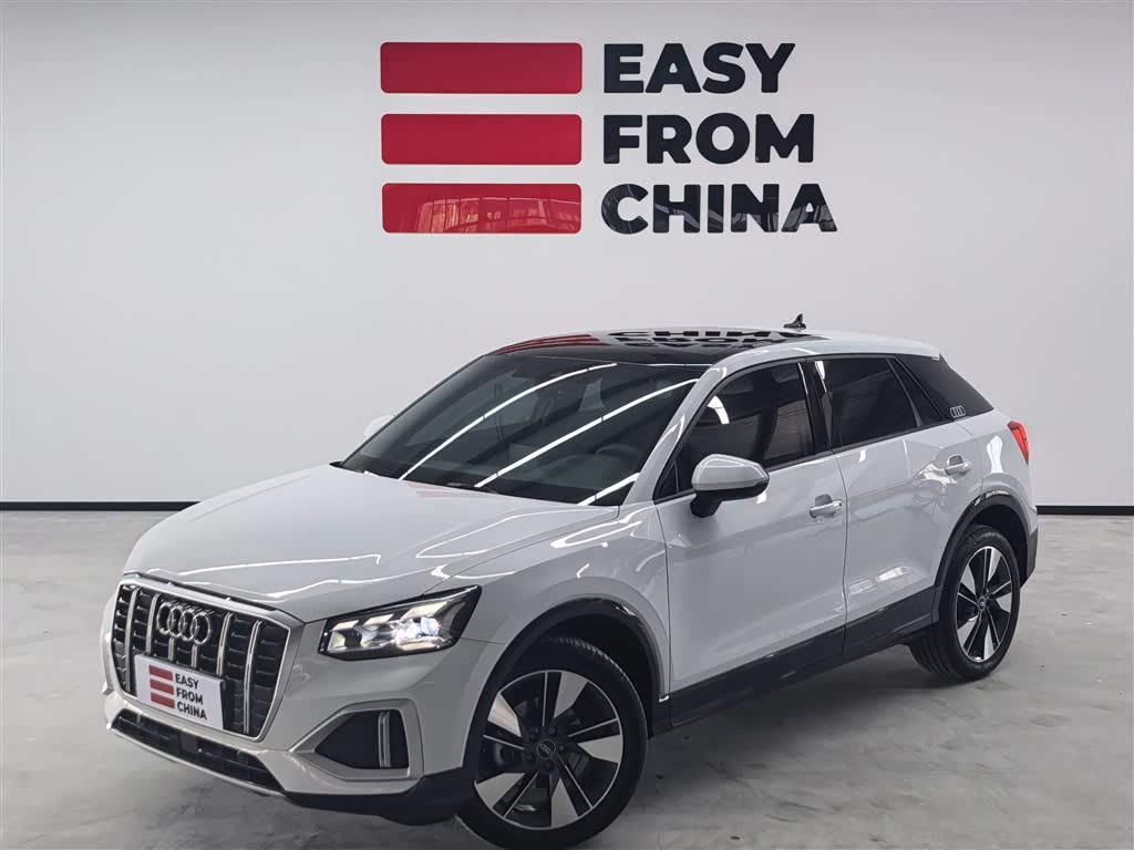 Audi Q2L, 2022 г., белый, 48 500 км Audi 奥迪Q2L, 2022 г., белый, 48 500 км