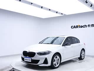BMW 1 серия, 2023 г., белый, 47 000 км BMW 1 серия 2022 120i пакет M Sport, исполнение «Ночь»