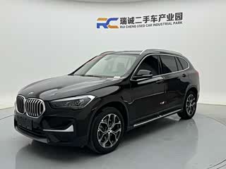 BMW X1, 2021 г., шампань / коричневый, 70 100 км BMW X1 2021 sDrive25Li комплектация «Лидер»