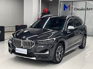 BMW X1, 2022 г., серебристый / серый, 30 000 км BMW X1 2022 sDrive20Li комплектация «Стиль»